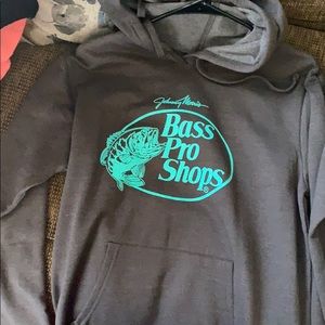 Bass pro shops hoodie
